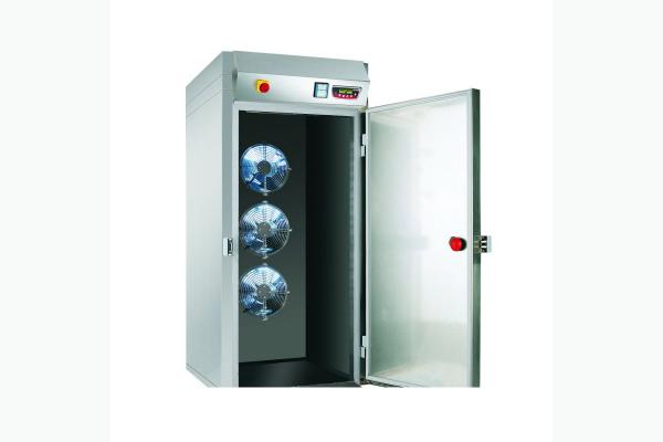 ISP201R External Condenser, Roll-In and Pass-Through Blast Chiller and Freezer